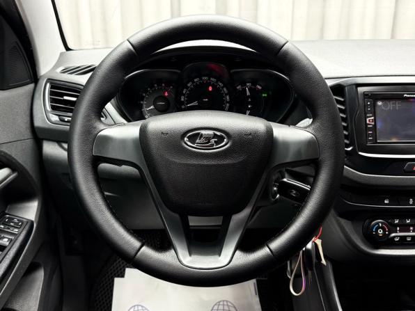 Lada (ВАЗ) Vesta I с пробегом 2017 года, цена 859 000 рублей, 105082 км, седан, Автокод Объявления