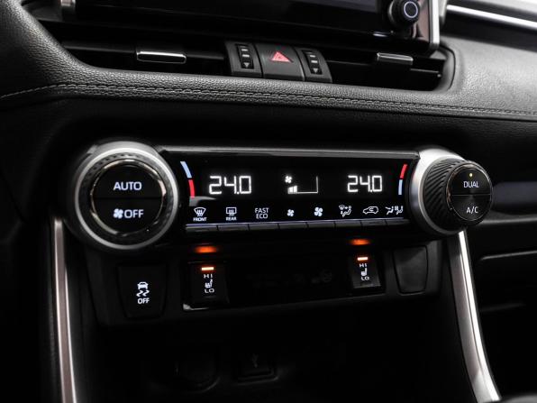 Toyota RAV4 V (XA50) с пробегом 2021 года, цена 3 379 000 рублей, 78427 км, внедорожник, Автокод Объявления