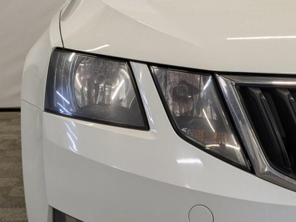 Skoda Octavia III (A7) Рестайлинг с пробегом 2020 года, цена 1 620 000 рублей, 116469 км, лифтбек, Автокод Объявления