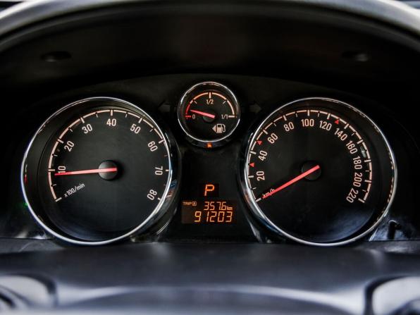 Opel Antara I Рестайлинг с пробегом 2014 года, цена 1 398 000 рублей, 91203 км, внедорожник, Автокод Объявления