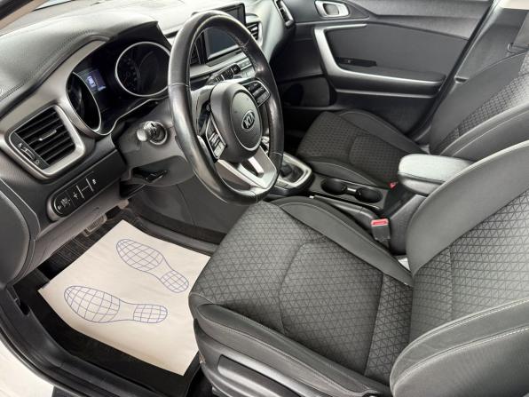 Kia Ceed III с пробегом 2019 года, цена 1 780 000 рублей, 122200 км, хэтчбек, Автокод Объявления