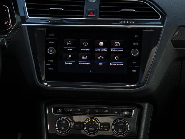 Volkswagen Tiguan II с пробегом 2019 года, цена 3 200 000 рублей, 107598 км, внедорожник, Автокод Объявления