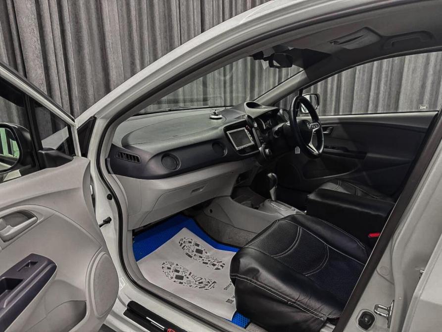 Honda Insight II Красноярск  - изображение 9