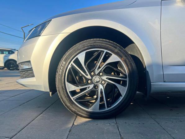 Skoda Octavia III (A7) Рестайлинг с пробегом 2018 года, цена 1 370 000 рублей, 138293 км, лифтбек, Автокод Объявления