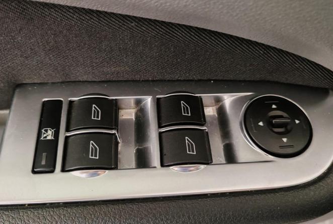 Ford Focus II Рестайлинг с пробегом 2010 года, цена 760 000 рублей, 139386 км, универсал, Автокод Объявления