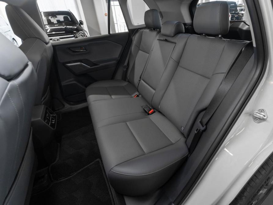 Toyota RAV4 VI (XA60) Москва  - изображение 13