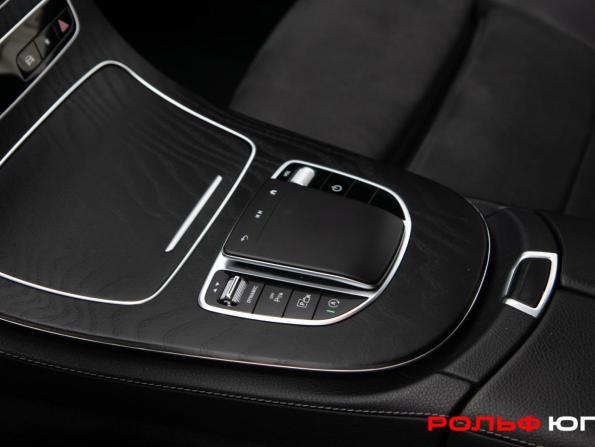Mercedes-Benz E-Класс V (W213 S213 C238) Рестайлинг с пробегом 2021 года, цена 4 513 000 рублей, 48826 км, седан, Автокод Объявления