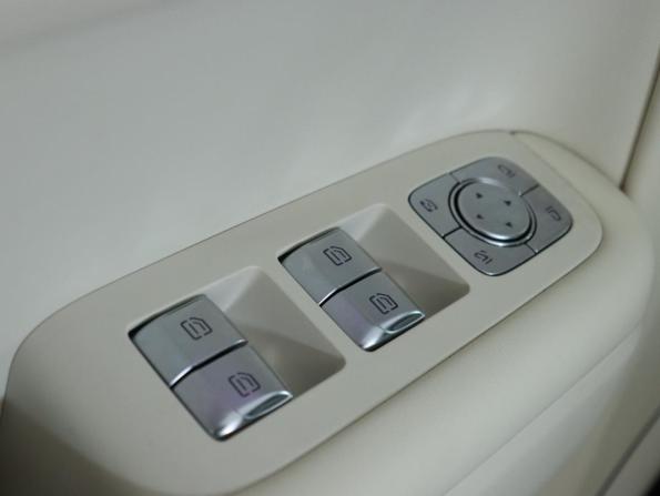 Li Auto (Lixiang) L9 I с пробегом 2023 года, цена 5 500 000 рублей, 92128 км, внедорожник, Автокод Объявления