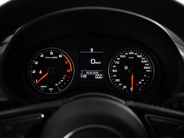 Audi A3 III (8V) Рестайлинг с пробегом 2019 года, цена 2 248 900 рублей, 74018 км, седан, Автокод Объявления