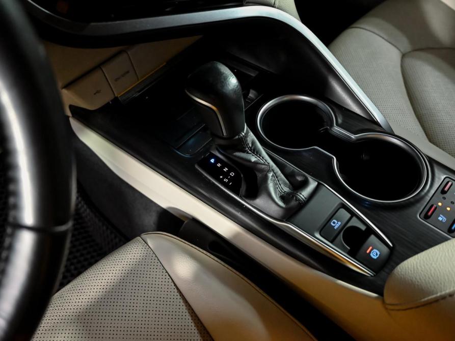 Toyota Camry VIII (XV70) Рестайлинг Екатеринбург  - изображение 18