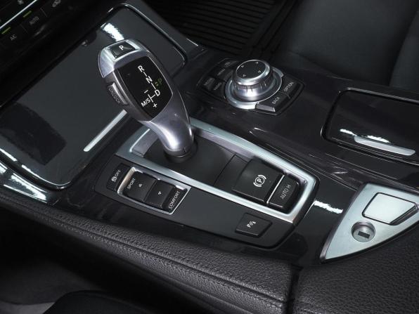 BMW 5 серии VI (F10/F11/F07) Рестайлинг с пробегом 2016 года, цена 2 144 030 рублей, 142317 км, седан, Автокод Объявления