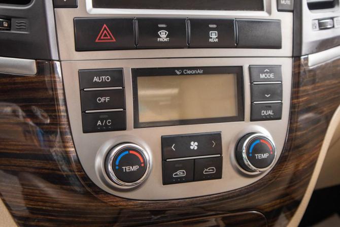 Hyundai Santa Fe II Рестайлинг с пробегом 2010 года, цена 1 349 000 рублей, 212000 км, внедорожник, Автокод Объявления