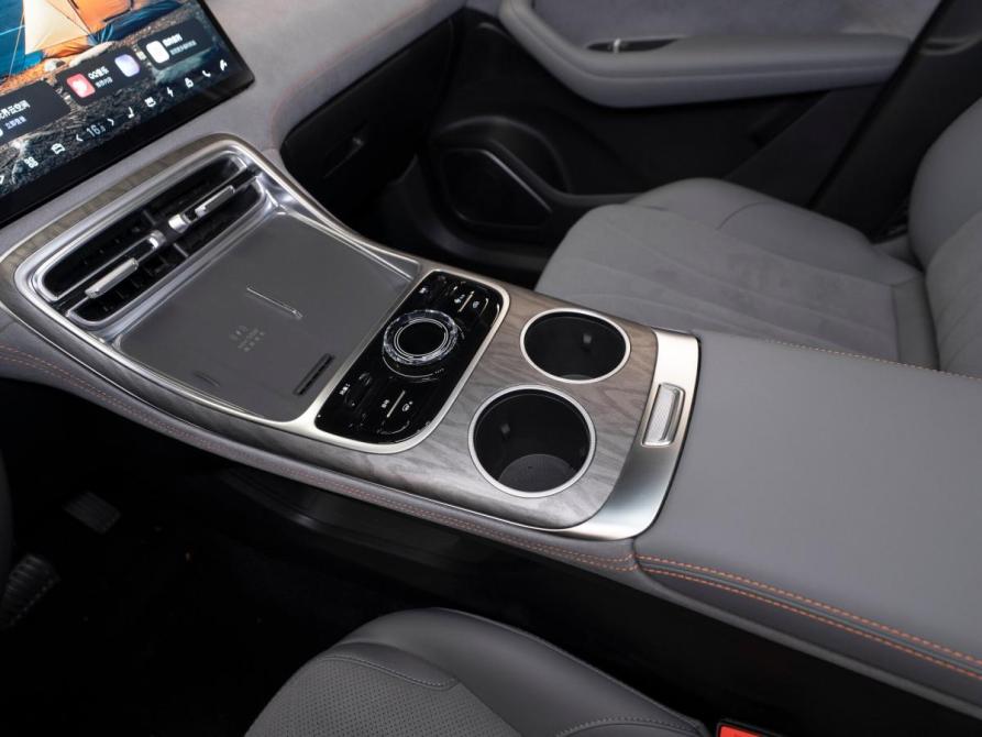 Geely Galaxy M7 Москва  - изображение 16