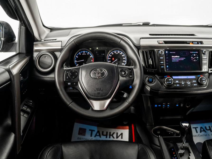 Toyota RAV4 IV (XA40) Рестайлинг Иркутск  - изображение 9