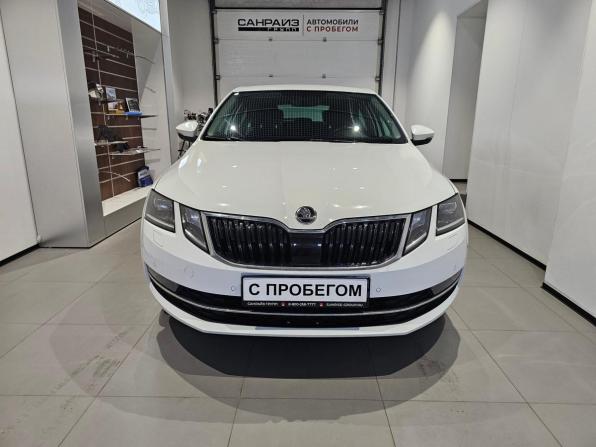 Skoda Octavia III (A7) Рестайлинг с пробегом 2019 года, цена 1 719 000 рублей, 121645 км, лифтбек, Автокод Объявления
