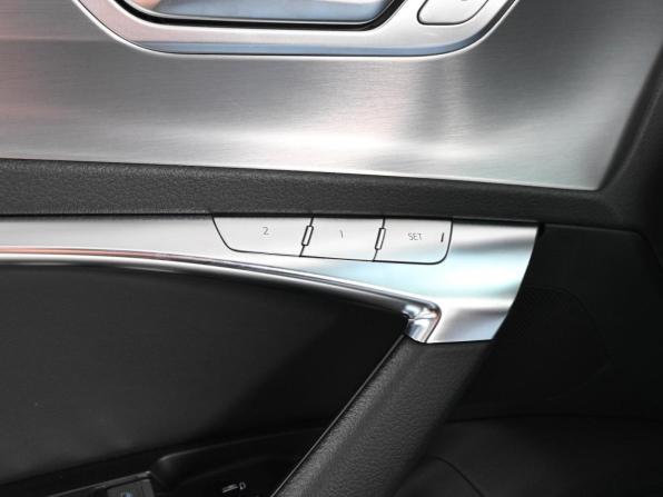 Audi A6 V (C8) с пробегом 2019 года, цена 4 249 000 рублей, 119143 км, универсал, Автокод Объявления