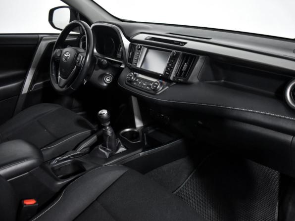 Toyota RAV4 IV (XA40) Рестайлинг с пробегом 2017 года, цена 2 349 000 рублей, 152427 км, внедорожник, Автокод Объявления