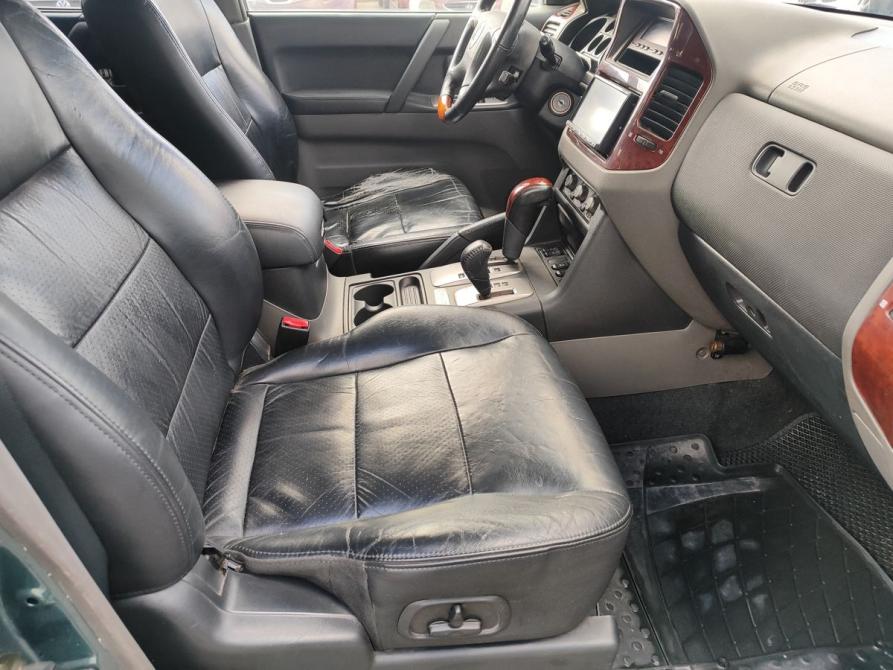 Mitsubishi Pajero III Рестайлинг Москва  - изображение 9