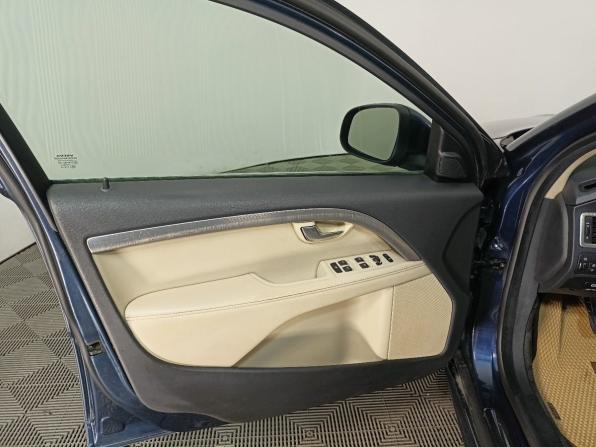 Volvo V70 III с пробегом 2010 года, цена 739 000 рублей, 244000 км, универсал, Автокод Объявления