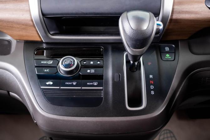 Honda Freed II Рестайлинг с пробегом 2020 года, цена 1 849 000 рублей, 116820 км, компактвэн, Автокод Объявления