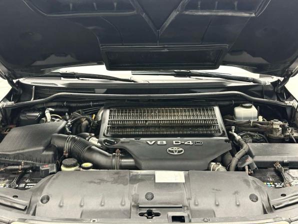 Toyota Land Cruiser 200 Series с пробегом 2010 года, цена 2 319 000 рублей, 413495 км, внедорожник, Автокод Объявления
