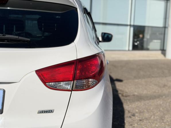 Hyundai ix35 I Рестайлинг с пробегом 2014 года, цена 1 300 000 рублей, 111026 км, внедорожник, Автокод Объявления