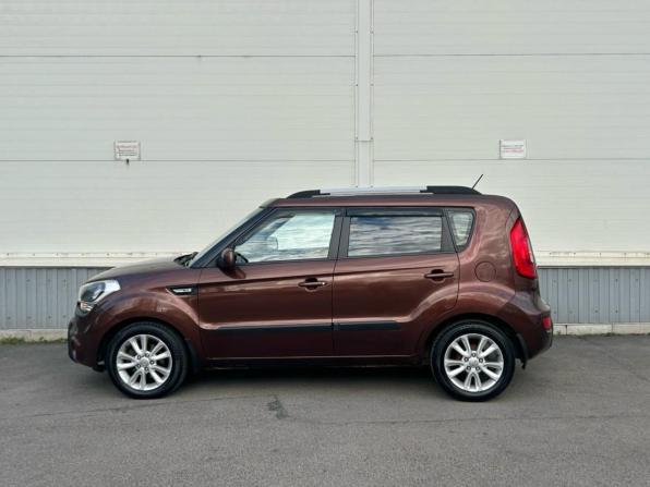Kia Soul I Рестайлинг с пробегом 2012 года, цена 885 000 рублей, 172985 км, хэтчбек, Автокод Объявления