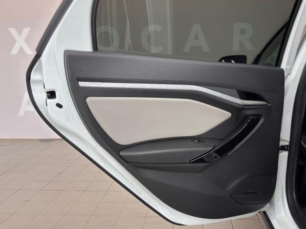 Lada (ВАЗ) Vesta I с пробегом 2021 года, цена 1 215 000 рублей, 83091 км, универсал, Автокод Объявления