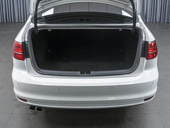 Volkswagen Jetta VI Рестайлинг с пробегом 2016 года, цена 1 198 000 рублей, 193441 км, седан, Автокод Объявления