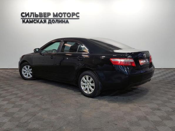 Toyota Camry VI (XV40) Рестайлинг с пробегом 2011 года, цена 1 095 000 рублей, 260000 км, седан, Автокод Объявления