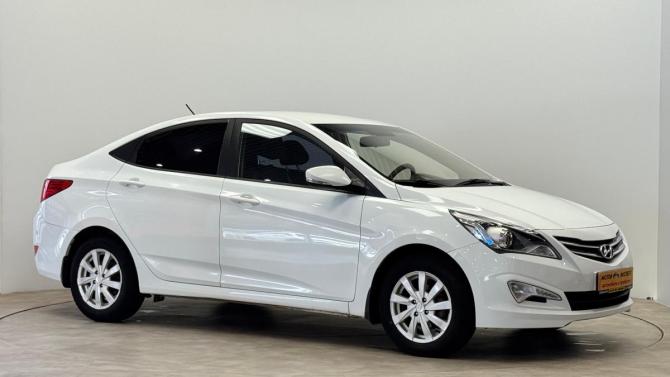 Hyundai Solaris I Рестайлинг с пробегом 2015 года, цена 859 000 рублей, 127000 км, седан, Автокод Объявления