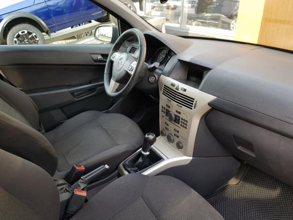 Opel Astra H Рестайлинг с пробегом 2008 года, цена 300 000 рублей, 250380 км, универсал, Автокод Объявления