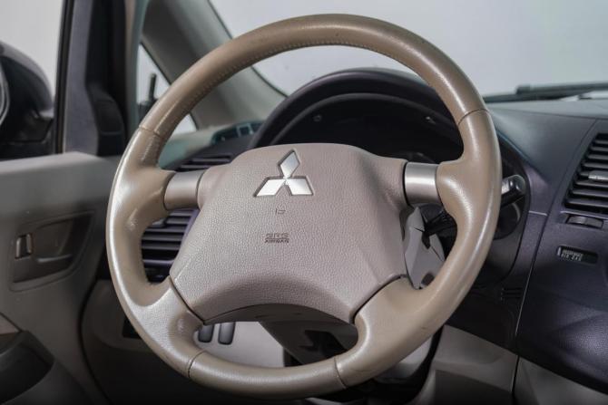 Mitsubishi Grandis I с пробегом 2004 года, цена 899 000 рублей, 284000 км, минивэн, Автокод Объявления