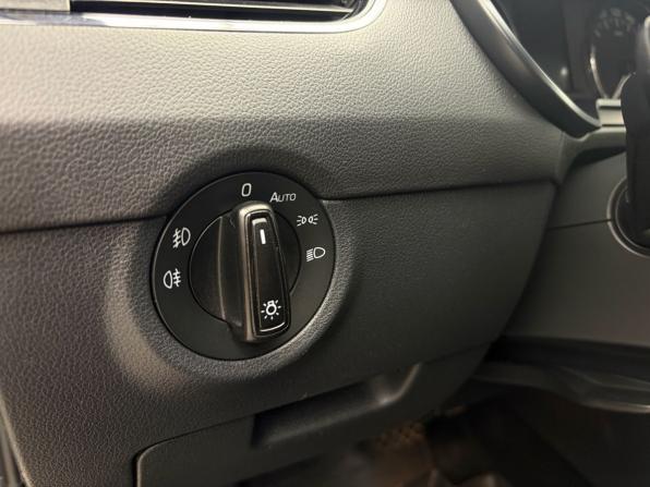 Skoda Octavia III (A7) с пробегом 2015 года, цена 1 359 000 рублей, 340449 км, лифтбек, Автокод Объявления