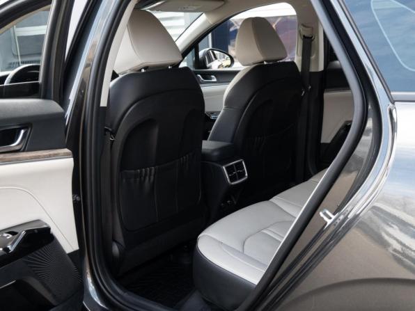 Kia K5 III с пробегом 2021 года, цена 3 000 000 рублей, 65722 км, седан, Автокод Объявления