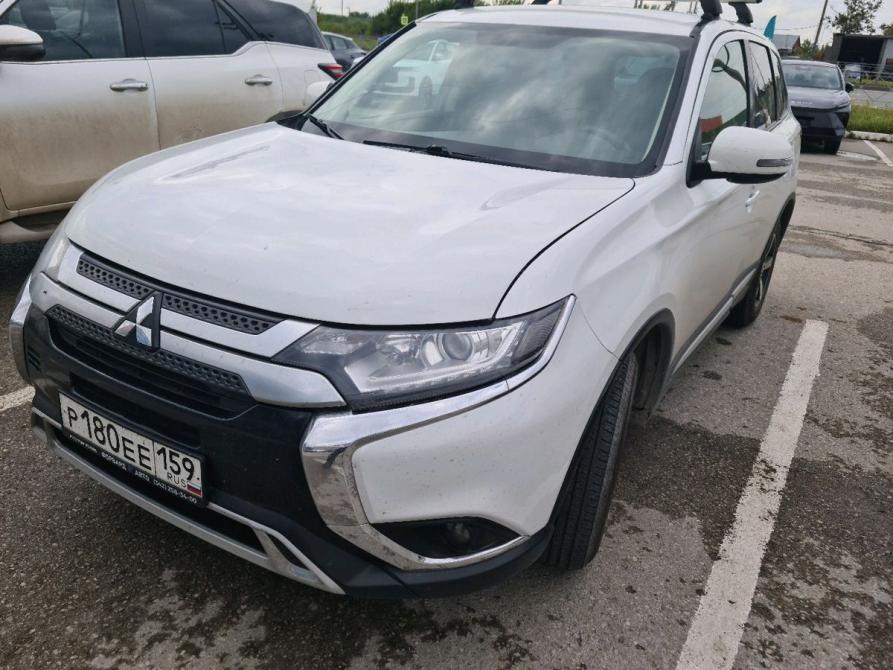 Mitsubishi Outlander III Рестайлинг 3 Пермь  - изображение 2