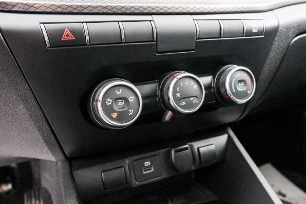 Lada (ВАЗ) Vesta I Красноярск  - изображение 16