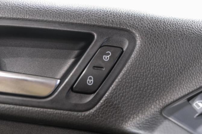 Volkswagen Tiguan I с пробегом 2009 года, цена 1 169 000 рублей, 293233 км, внедорожник, Автокод Объявления