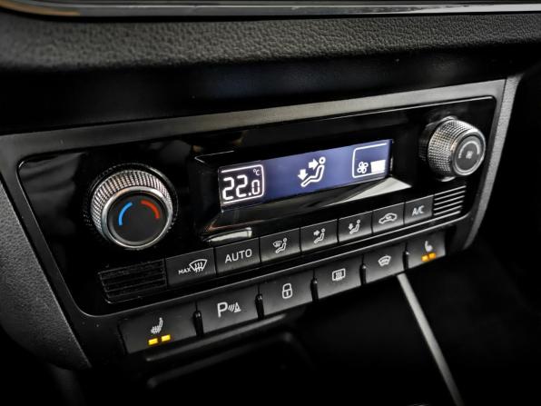 Skoda Rapid II с пробегом 2020 года, цена 1 595 000 рублей, 66554 км, лифтбек, Автокод Объявления