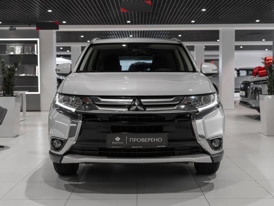 Mitsubishi Outlander III Рестайлинг 2 Москва  - изображение 3