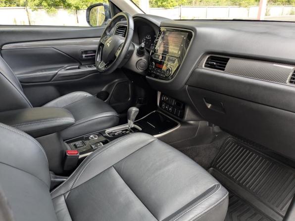 Mitsubishi Outlander III Рестайлинг 3 с пробегом 2019 года, цена 2 149 500 рублей, 125000 км, внедорожник, Автокод Объявления