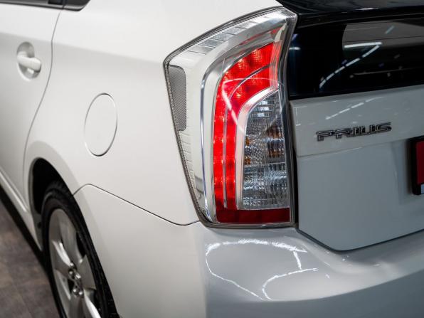 Toyota Prius III Рестайлинг (XW30) с пробегом 2014 года, цена 1 300 000 рублей, 197712 км, лифтбек, Автокод Объявления