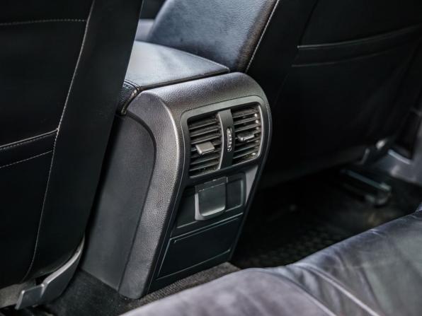 Volkswagen Passat B7 с пробегом 2011 года, цена 968 000 рублей, 287774 км, седан, Автокод Объявления