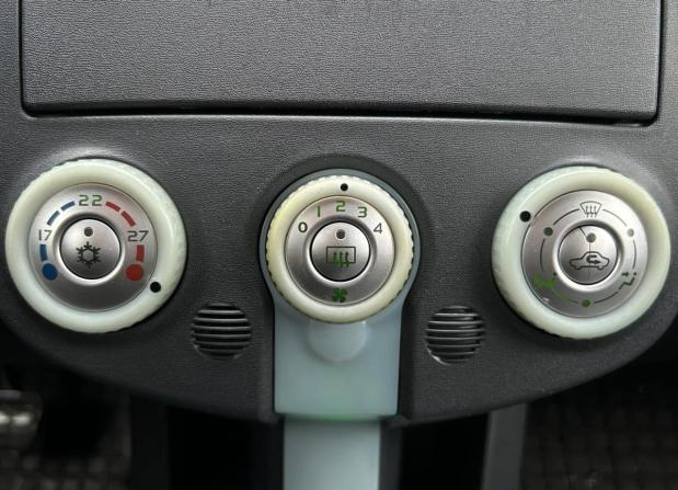 Mitsubishi Colt VI (Z20/Z30) с пробегом 2005 года, цена 330 000 рублей, 275072 км, хэтчбек, Автокод Объявления
