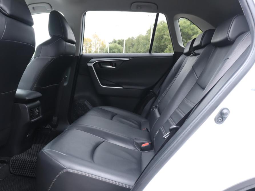 Toyota RAV4 V (XA50) Москва  - изображение 10