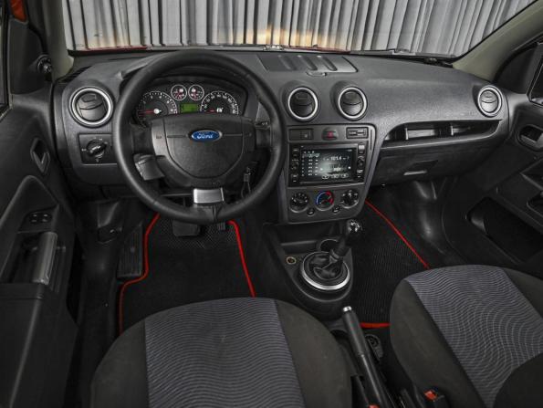 Ford Fusion I Рестайлинг с пробегом 2008 года, цена 499 000 рублей, 185995 км, хэтчбек, Автокод Объявления