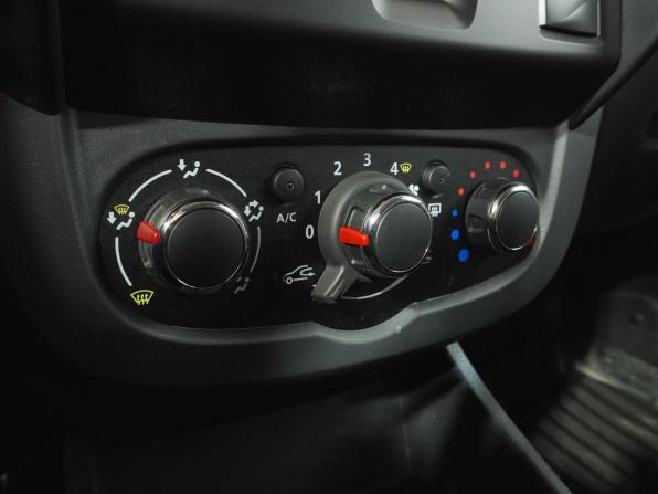 Lada (ВАЗ) Largus I Рестайлинг с пробегом 2024 года, цена 1 327 000 рублей, 16058 км, универсал, Автокод Объявления