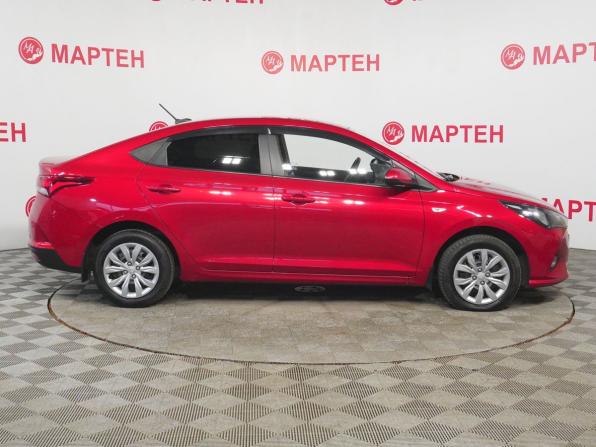 Hyundai Solaris II Рестайлинг с пробегом 2021 года, цена 1 529 000 рублей, 78756 км, седан, Автокод Объявления