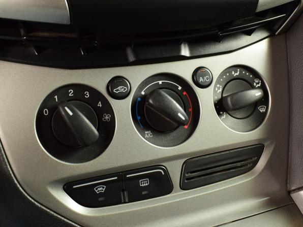 Ford Focus III с пробегом 2012 года, цена 729 995 рублей, 243612 км, универсал, Автокод Объявления