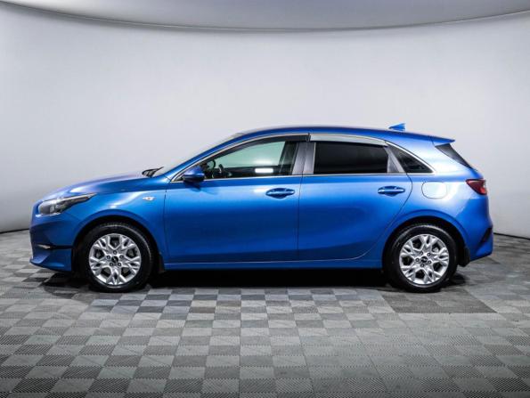 Kia Ceed III Рестайлинг с пробегом 2022 года, цена 1 897 000 рублей, 66844 км, хэтчбек, Автокод Объявления